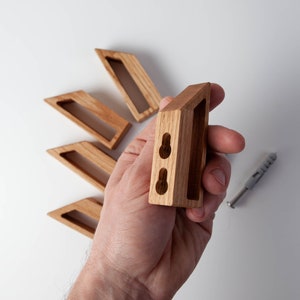 Appendiabiti in legno per appendere vestiti, gancio dal design scandinavo, ganci da parete decorativi moderni, regalo di arredamento per la casa, arredamento per la casa, CR11, prodotto in Germania immagine 6