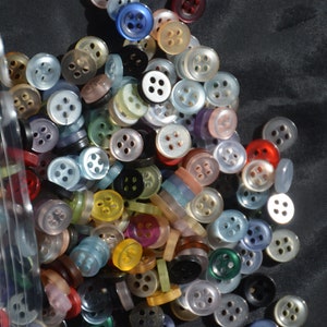 1/4 &quot; AIL Mixed Colors Buttons