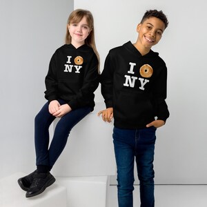 I Love NY Bagel Kids Hoodie – Unisex Fleece Pullover for Boys & Girls, Cozy Cool Weather Apparel, Fun NYC Inspired Gift