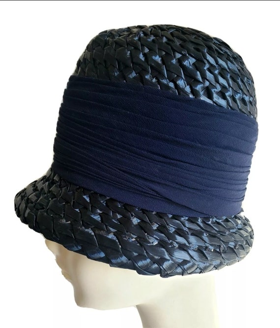 Vintage Miss Eileen Navy Woven Raffia Cloche Hat With Large  display picture 3
