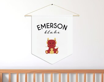 Aangepast teken van het jaar van de draak, gepersonaliseerde wimpelbanner, gepersonaliseerde naam aan de muur, banner babynaam, sterrenbeeld drakenastrologie