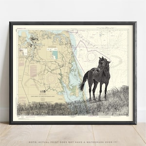 Caroline du Nord | Impression d'art nautique de chevaux sauvages Outer Banks | Carte OBX | Art mural Outer Banks | Corolle | Canard NC | Currituck | Tête de bourrin
