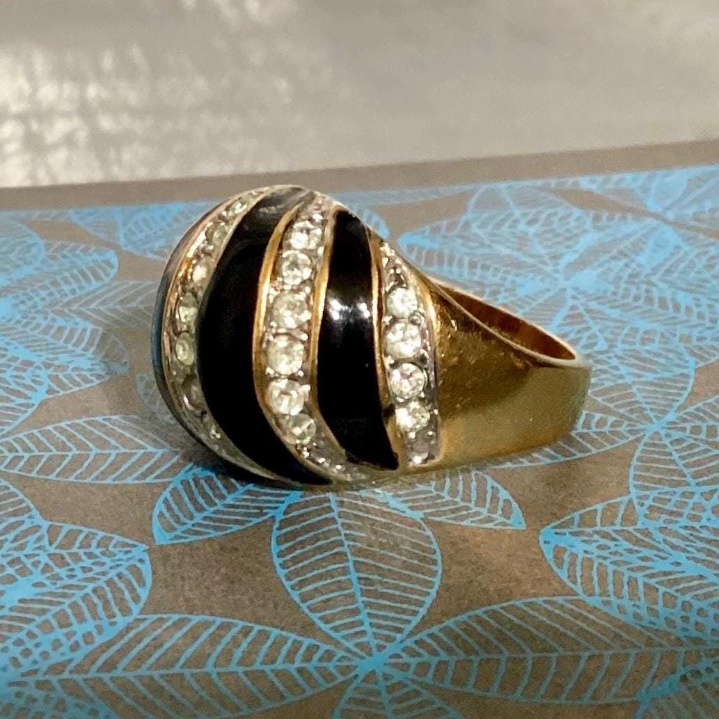18kt Hge Silver Ring - Etsy 18kt Hge Silver Ring - Etsy