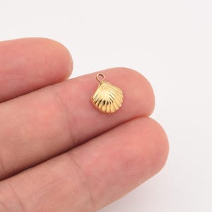 Gold Filled Tiny Seashell Pendant, Beach Ocean Sea Charm, Stainless Steel Jewelry Findings DIY Necklace Bracelet Making Supplies, SCP023