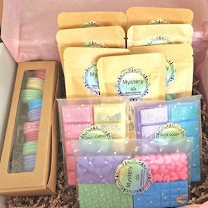 Wax Melt Mystery Box: Strong Scented Soy Wax Melts Gift Set