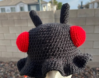 Sombrero tipo cubo de Mothman – Sombrero espeluznante criptidcore - Sombrero gótico de leyenda urbana - Accesorio de terror adorable y espeluznante - Moda críptida alternativa