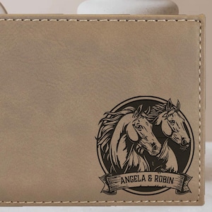 Cartera con grabado de caballo, cartera de cuero personalizada para hombre, regalo de Año Nuevo para hombre, regalo exclusivo para campistas, regalo para novio, regalo de Navidad