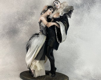 Porcelain doll &quot;Pierrot&quot;