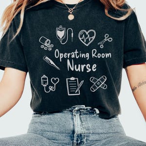 Operating Room Nurse Comfort Colors Shirt Hand Drawn OR Nurse Doodle Tee Trendy Scrub Life Gift Surgical RN Aesthetic T-Shirt Pre Op Crew