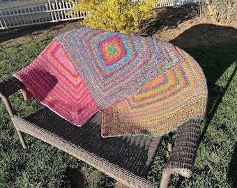 Coperta da grembo all'uncinetto fatta a mano – Plaid a punto muschio – Morbida e accogliente in acrilico – Realizzata su ordinazione