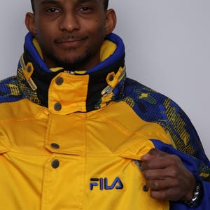 Nytt vintageobjekt* FILA Skidjacka S M L XL 90-tals obearbetat Fila Colmar Moncler Nordica Ellesse Belfe Asics Dunjacka Fleece
