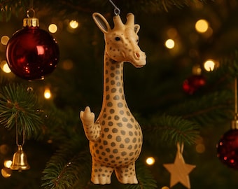 Tree hanger - Giraffe flipping the middle finger statue – 3D-printed humorous animal decor,