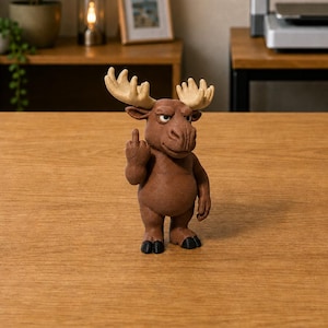 3D-utskriven älg-långfingerfigur: Rolig sarkastisk älg-skrivbordsdekoration, oförskämd skämtpresent