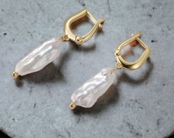 Baroque Pearl. Drop Earrings. Pearl Earrings. 14K Gold Plated