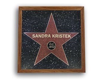 LE Walk of Fame Star Day of Honor/Birthday with Frame for Wall Mounting (Light Oak)