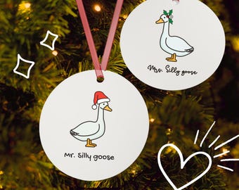 Mrs. Silly Goose ウェディングオーナメント 婚約装飾 カップルへの面白い新婚ギフト 花嫁になるミニマルな独身パーティープレゼント
