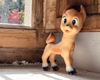 Bambi, antiguo muñeco de goma década del 60. Juguetes chirriante Bambi, Walt Disney