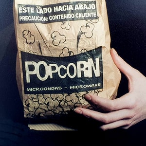 ROMINA RESSIA, Popcorn Bild 3