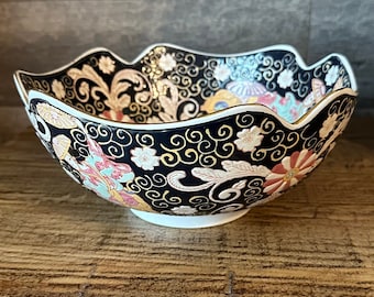 Vintage Chinoiserie Fruit bowl