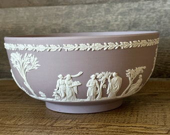 Wedgwood Jasperware lilac fruit bowl