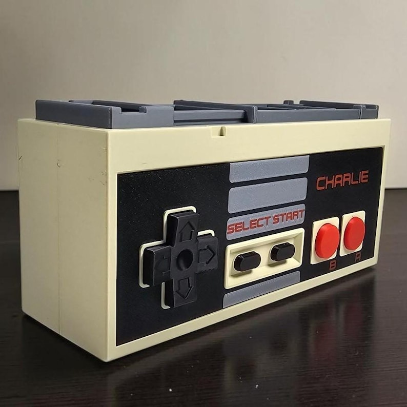 NES Controller Desk Organizer: Retro Gaming Pen Pot Desk Organiser with Clickable Buttons image 9