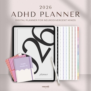 Op de afbeelding: Digitale ADHD-planner voor 2026, ontworpen voor neurodivergente geesten. De afbeelding toont een tablet met een grote zwarte "26"-afbeelding, een stylus en verschillende notitieboekjes. De planner bevat gekleurde tabbladen en de tekst "ADHD PLANNER".
