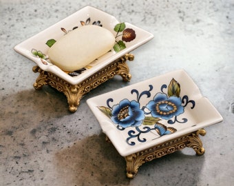 Handmade Floral soap dish,Floral trinket dish,Hand Painted soap dish,Decorative soap tray,Handmade Ceramic soap dish,Luxury bath accessories