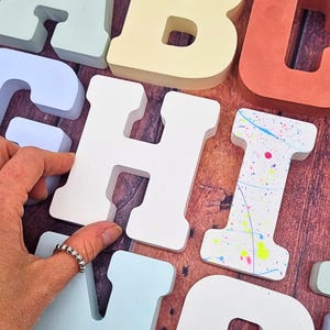 Buchstaben zum aufstellen