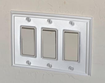Crown Molding Rocker Switch Plate STL – Decorative 3 Gang Wall Cover – 3D Printable Light Switch Plate