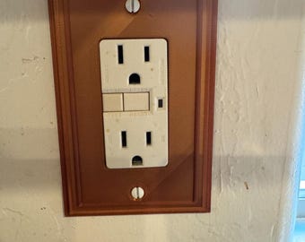 Crown Molding Rocker Switch Plate STL – Decorative 1 Gang Wall Cover – 3D Printable Light Switch Plate