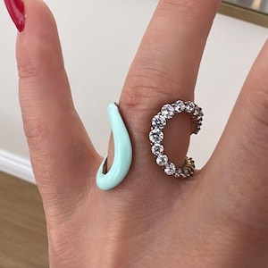 Anillo de cúpula verde menta, anillo apilable con ondas, banda curva, anillo de esmalte negro, joyería de esmalte con diamantes, plata maciza 925, joyería de esmalte de moda