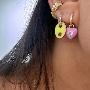 Dangling Mariner Puff Huggie Hoop Earrings, Link Chain Dangle Earrings, 925 Solid Silver Earring, Neon Yellow Mariner Puff Charm Earrings