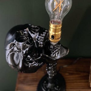 Skull Lamp