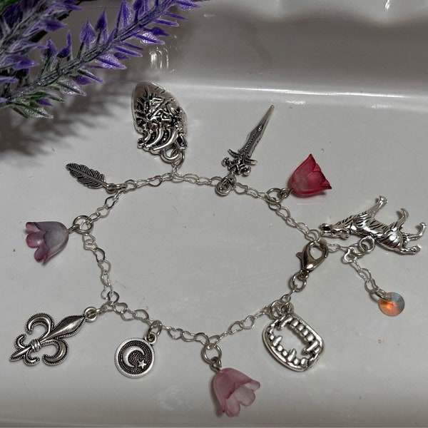 The Originals Charm Bracelet, Dainty Style Heart Chain, TVD Universe Jewelry, Vampire Diaries Originals Merch, The Vampire Diaries Jewelry.