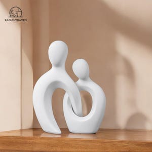 Abstract Lovers Sculpture Couple Figurines Wedding Anniversary Gift Resin Modern Art Pop Decoration Objects Desktop