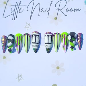 Halloween Beetle ~ Press On Nails, Fall Nails, Autum nails, Fake Nails, Halloween nails