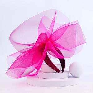 Hot Pink Elegant Fascinator, Kentucky Derby, Church, Formal, Royal Ascot, Wedding Fascinator, Tea Party, Horse Race, Cocktail, Bridal Hat