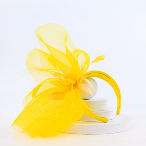 Yellow Elegant Fascinator, Kentucky Derby Hat, Church, Formal, Royal Ascot, Wedding Fascinator, Tea Party, Horse Race, Cocktail, Bridal Hat.