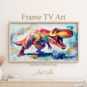 以下が含まれることがあります： Frame TVアートのデジタルダウンロード。赤、オレンジ、青、紫の色合いで描かれた、厚みのある質感の筆致が特徴のティラノサウルスの鮮やかな多色油絵。明るく抽象的な背景に、口を開けた恐竜が描かれています。