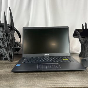 Sauron Headphone Stand: Lord of the Rings Desk Decor (16 Inches Tall) image 3