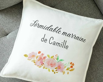 Coussin personnalisé marraine et prénom au choix avec illustration florale / cadeau personnalisable tata