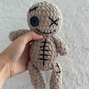 no sew voodoo crochet pattern, voodoo crochet, crochet pattern, voodoo amigurumi pattern