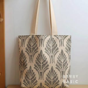 Mattie Tote Bag PDF Sewing Pattern (2 Sizes) - Market Bag