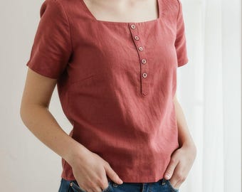 Luisa naaipatroon top met vierkante hals | Bloes met korte mouwen en knopen pdf | Patroon cropped linnen shirt voor damesv | Doorgestikt: