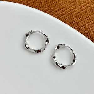 Silver Spiral Earrings, Golden Twist Hoops, Twisted Huggie Jewelry, Daily Basic Everyday Hoop, 14K Gold Plated 925 Sterling Silver Jewellery