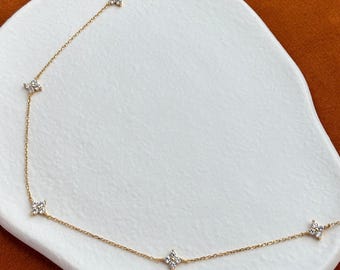 Silver Clover Necklace, Classic Golden Four Leaf Flower Charm Necklace, Floral Star Gold Plated 925 Silver Jewellery, Dainty Elegant Jewelry
