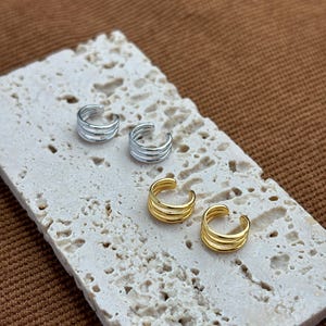 Daily Minimalist Triple Band Ear Cuff, Multilayer Three Row Non-Piercing Earrings, Gold Plated Silver Jewelry, Everyday Simple Jewellery