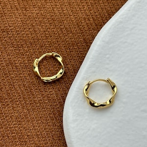 Silver Spiral Earrings, Golden Twist Hoops, Twisted Huggie Jewelry, Daily Basic Everyday Hoop, 14K Gold Plated 925 Sterling Silver Jewellery
