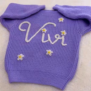 Personalized Baby Sweater, Custom Name Sweater, Embroidery Name Sweater, Newborn Girl Coming Home Outfit, Custom Knitted Gifts for Babies zdjęcie 6