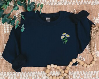 Embroidered Floral Daisy Flower Sweatshirt, Couple Matching Spring Season Crewneck, Monogrammed Floral Minimalist Shirts, Flower Lover Gifts